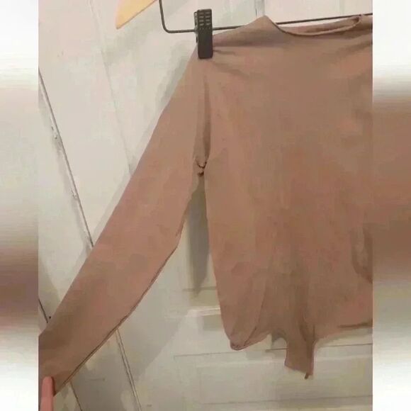 Skims Essential Crew Neck Long Sleeve Brown Bodysuit Size Small Medium S-M - Picture 3 of 6